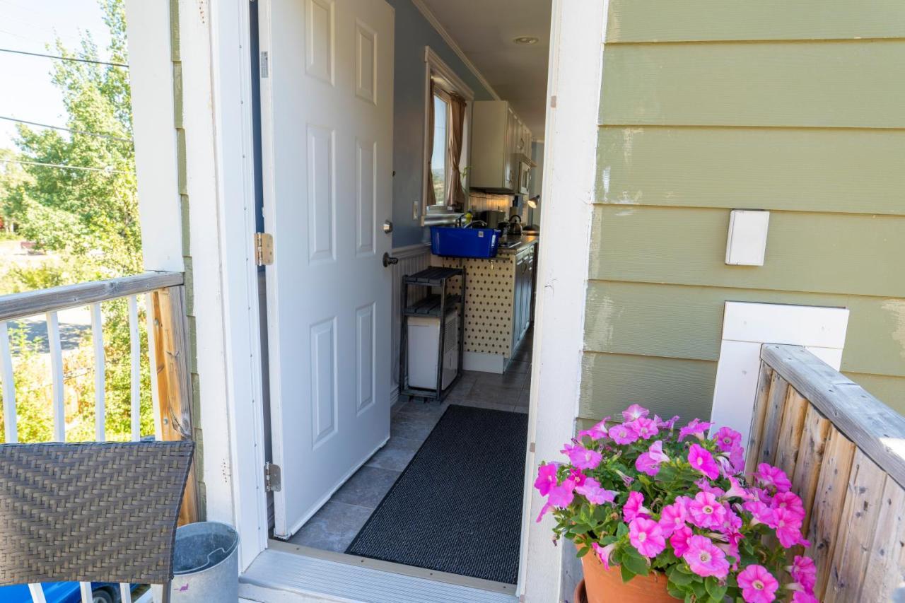 Downtown Whitehorse Apartment In Old Town Exterior photo