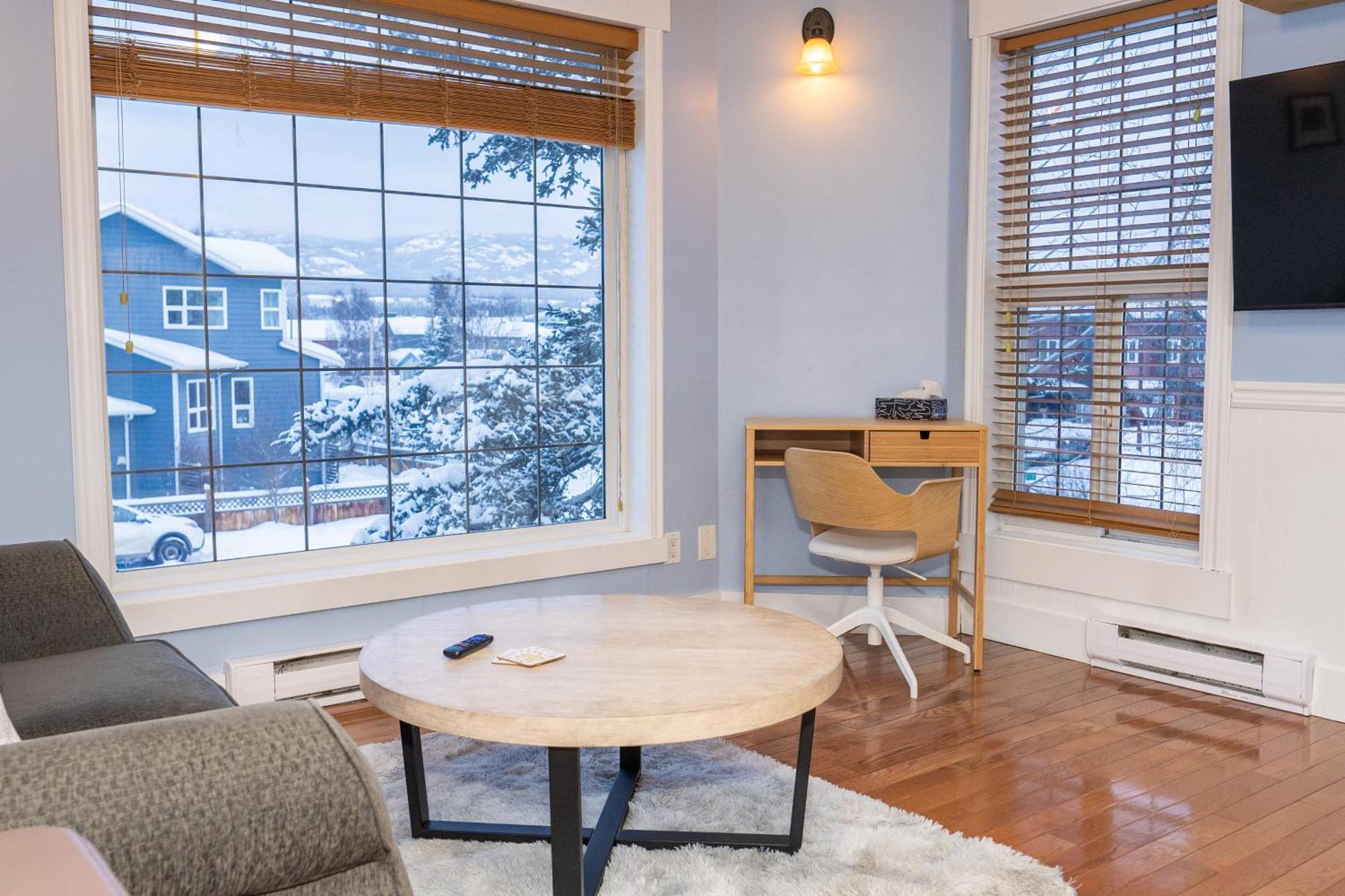 Downtown Whitehorse Apartment In Old Town Exterior photo